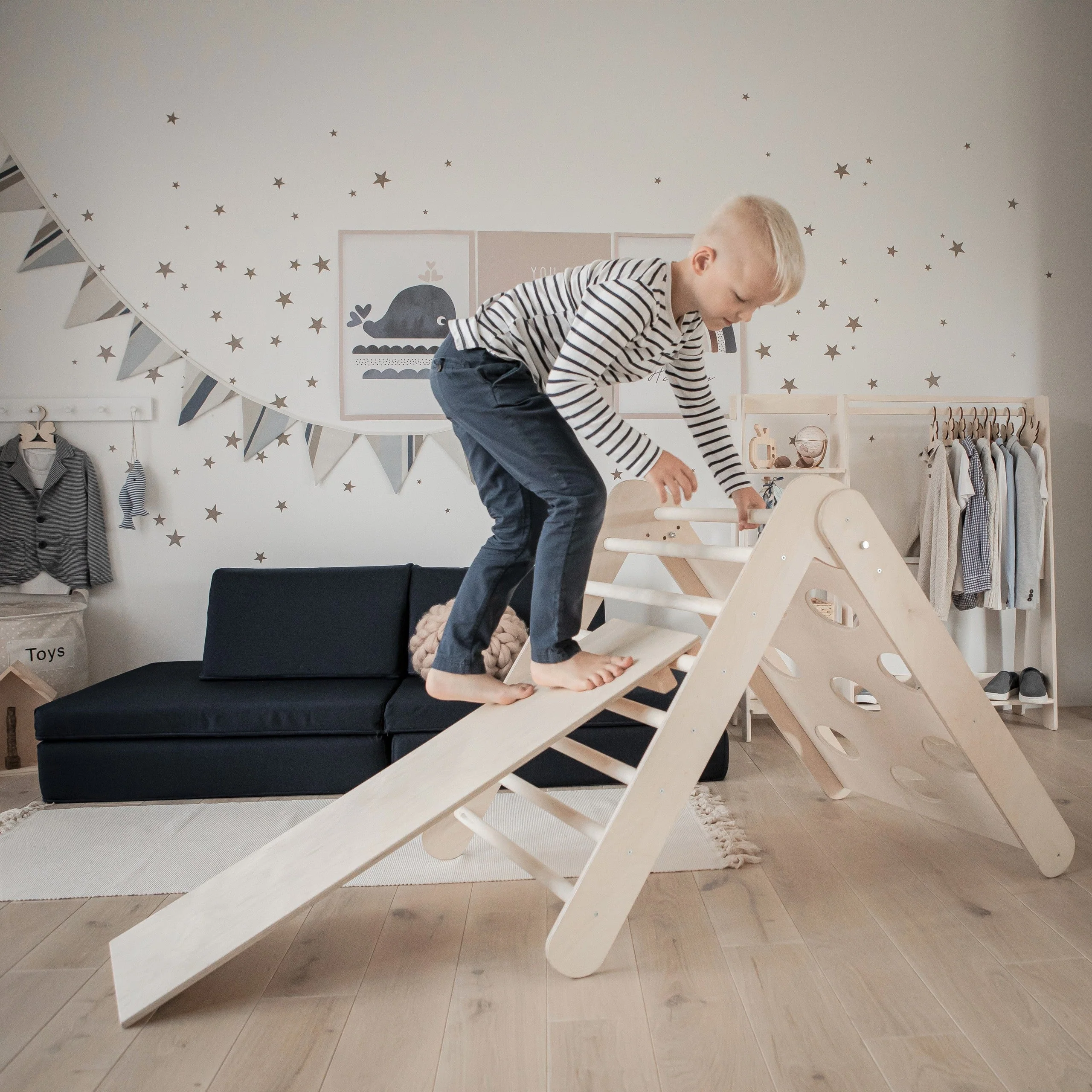 2 in 1 Climbing Triangle and Ramp for Toddlers - Image 4