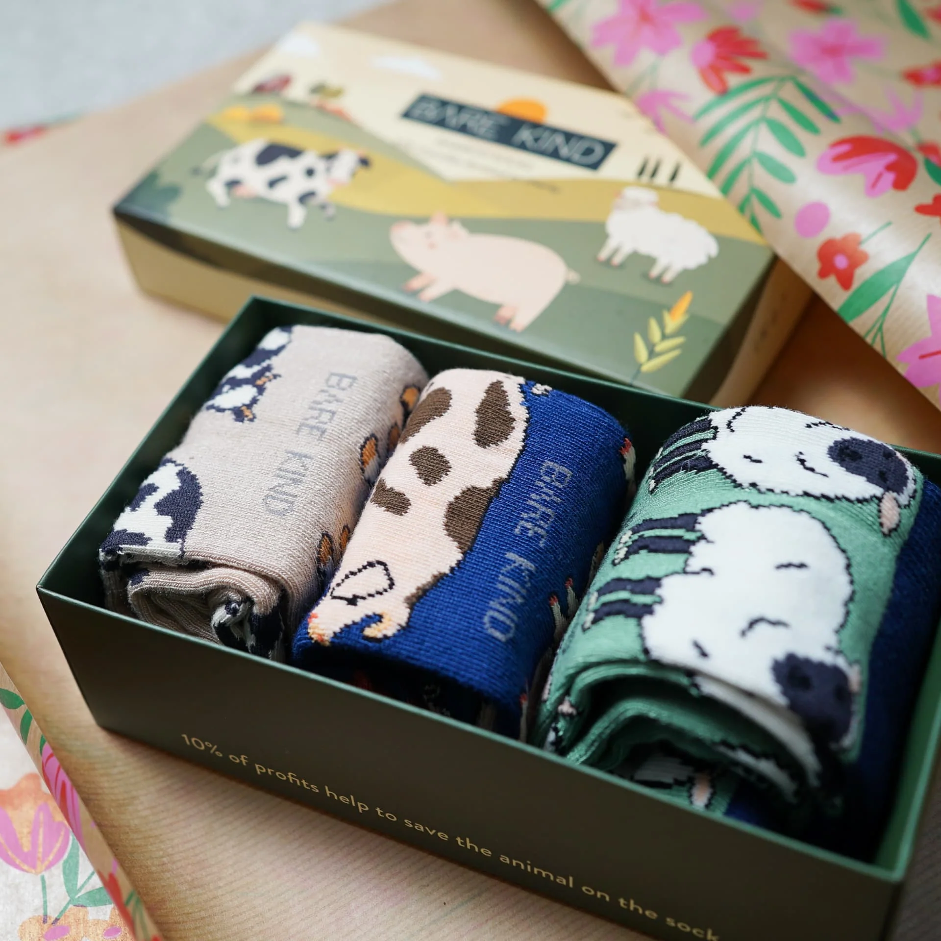 Farm Animals Bamboo Socks Gift Box of 3 - Image 9