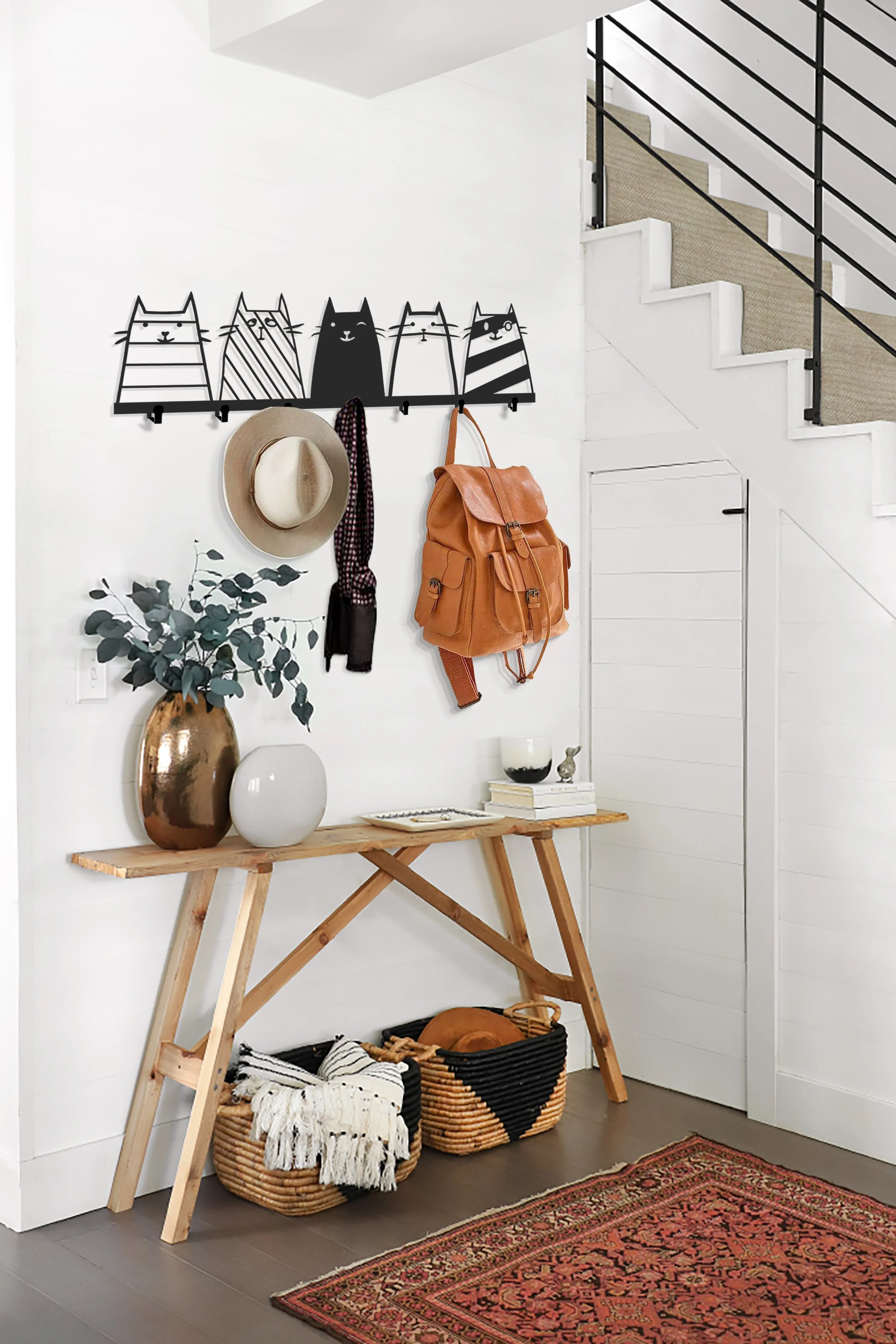Minimalist Coat Rack in Black Matte Metal - Image 5
