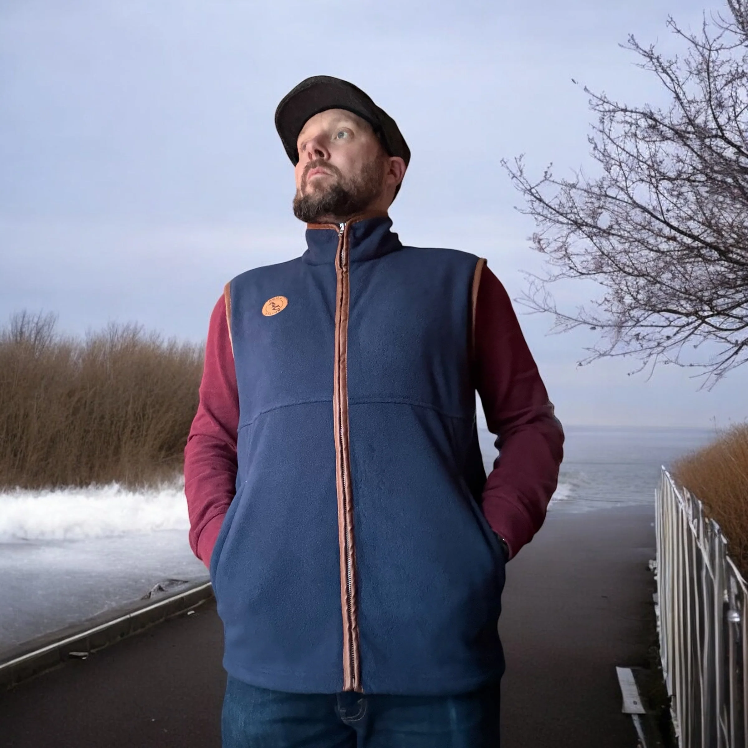 Hunter Blue Gilet - Image 5