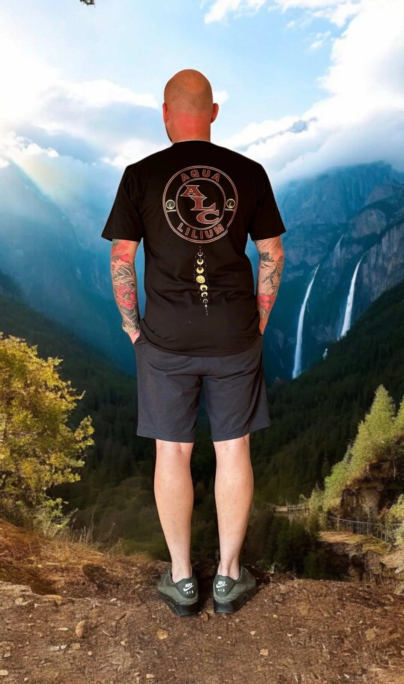 Red and Gold T-Shirt - Image 3