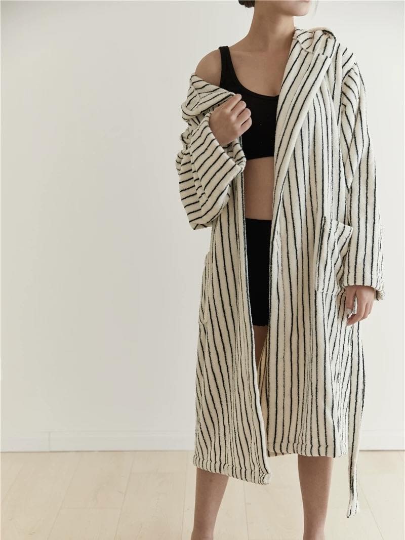 Retro Organic Long Staple Cotton Hooded Stripe Bath Robe - Image 4