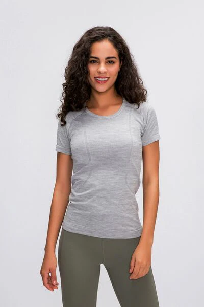 Round Neck Short Sleeve Active T-Shirt - Image 10