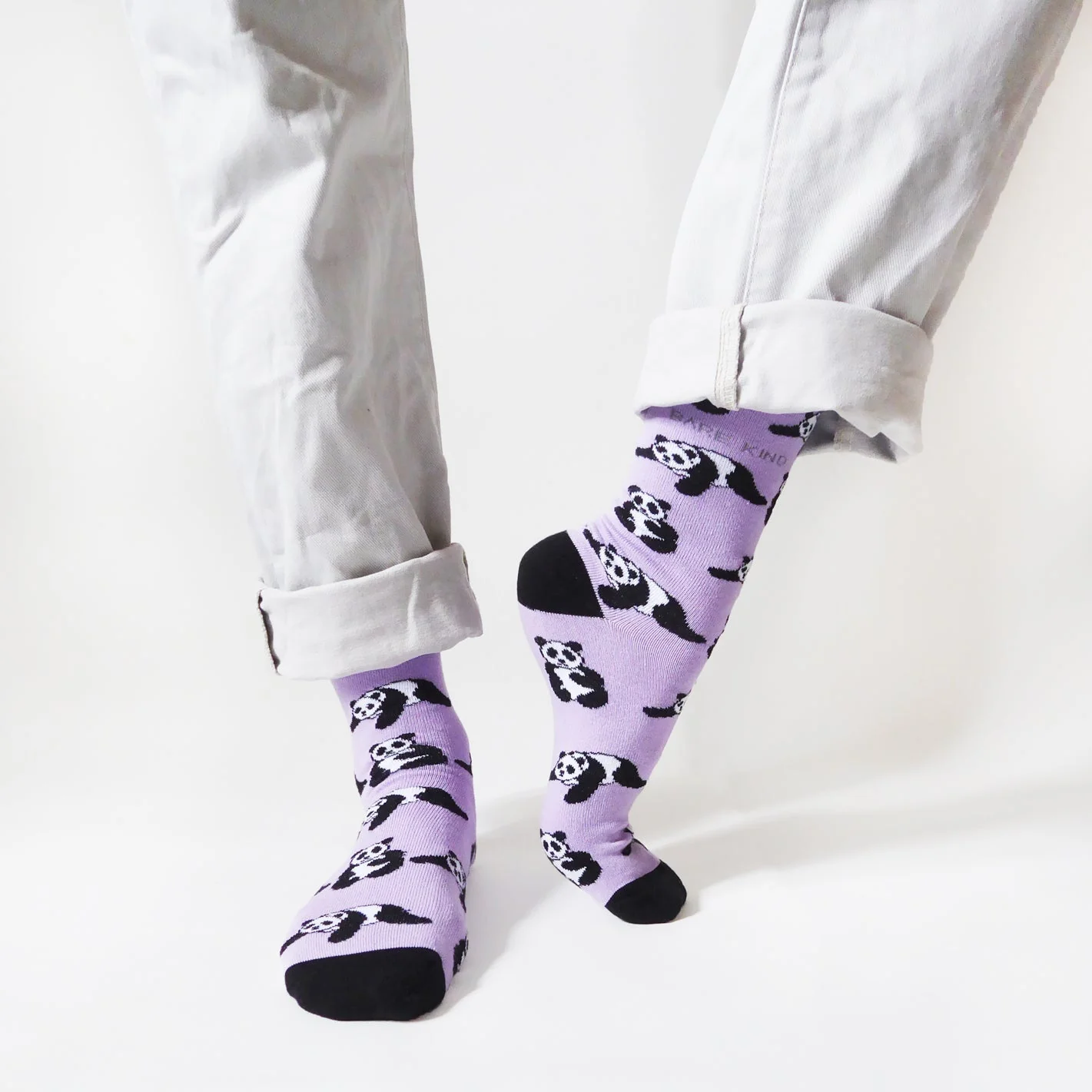 Save the Pandas Bamboo Socks in Lilac - Image 5