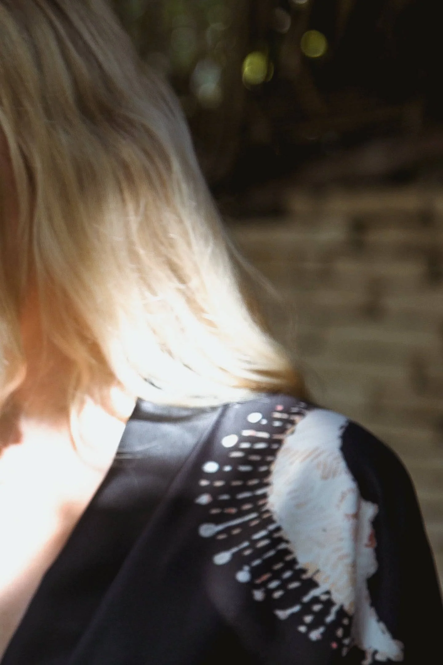 Royal Robe Kimono in Starry Night - Image 6