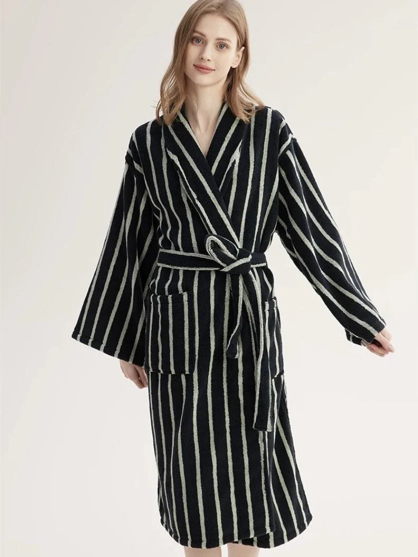 Ultra Soft Retro Stripe Bathrobe in Organic Cotton - Image 3