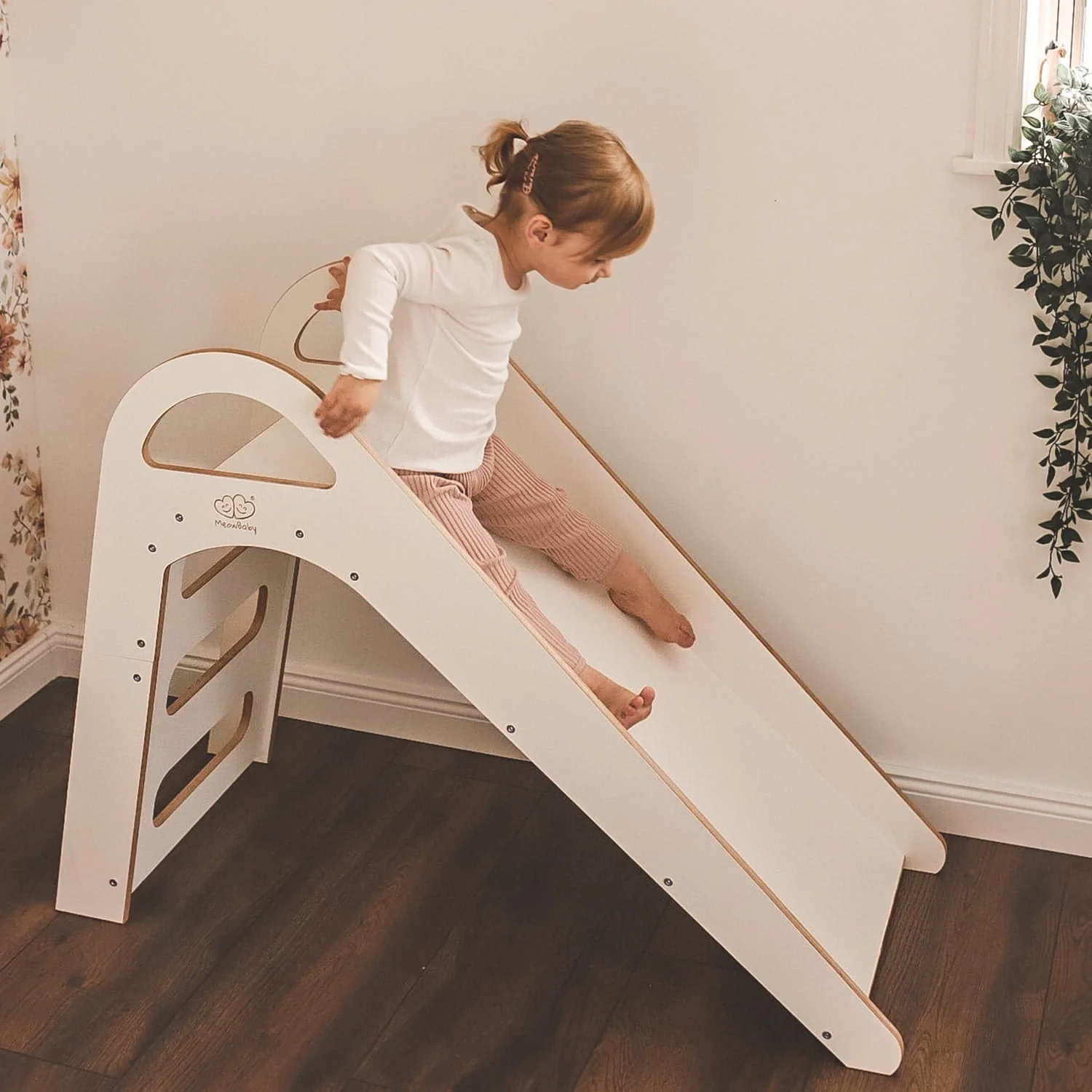 Wooden Indoor Scandi Slide for Children 87cm - Image 11